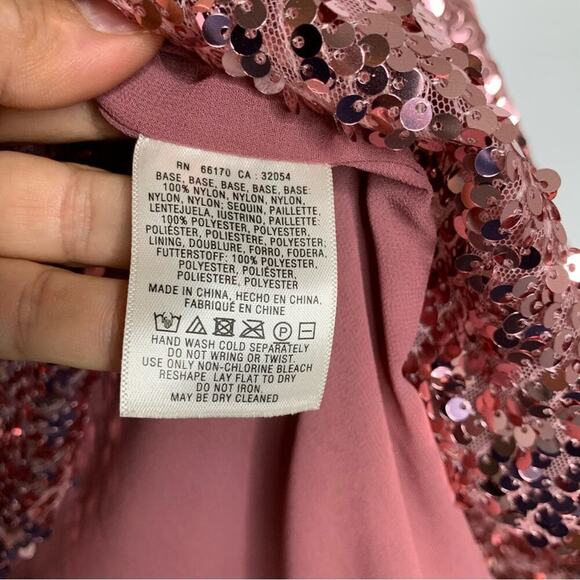 Anthropologie pink sequin bell sleeves blouse size 2 glam date night barbie - Picture 4 of 6